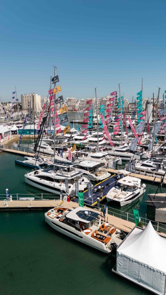 multihulls boat show pontoons