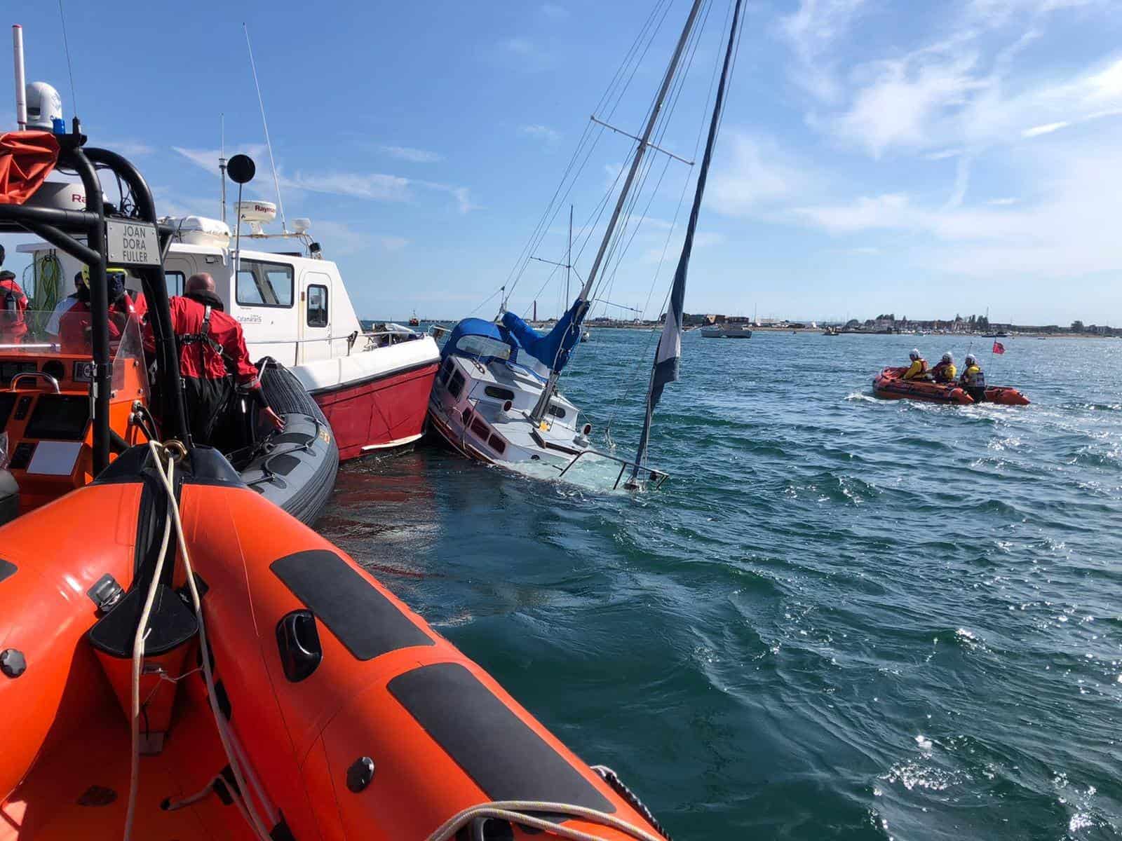 Boat sinks in Portsmouth mooring incident Marine Industry News