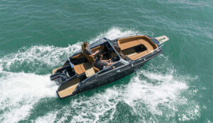 European electric boat manufacturer expands into Canada