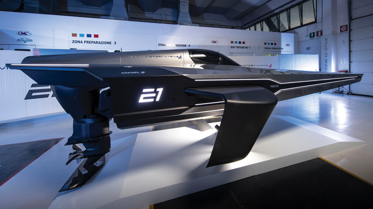 VIDEO: E1 Racebird-Foiler hebt ab – Marine Industry News