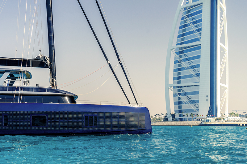 Sunreef 游艇在迪拜的双体船