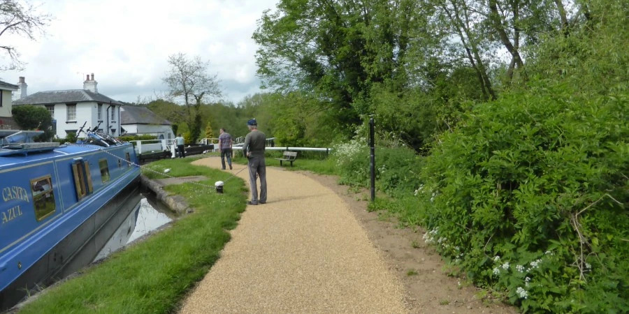 Towpath improvements on Grand Union Canal in Leighton Buzzard