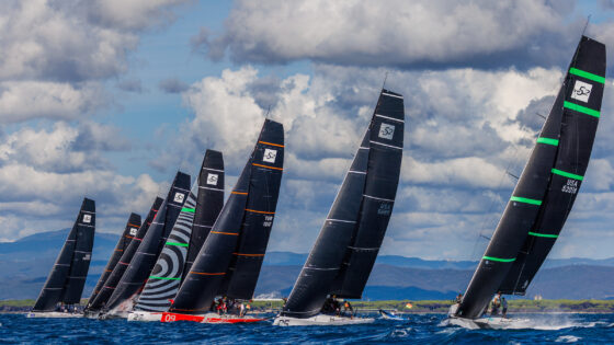 Royal Cup 52 SUPER SERIES