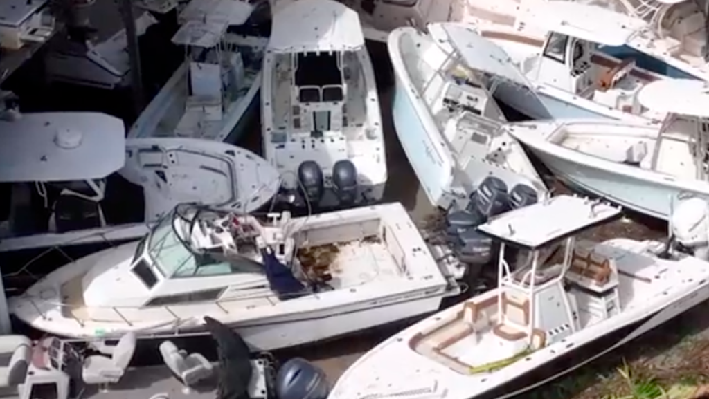 hurricane ian destroys boats