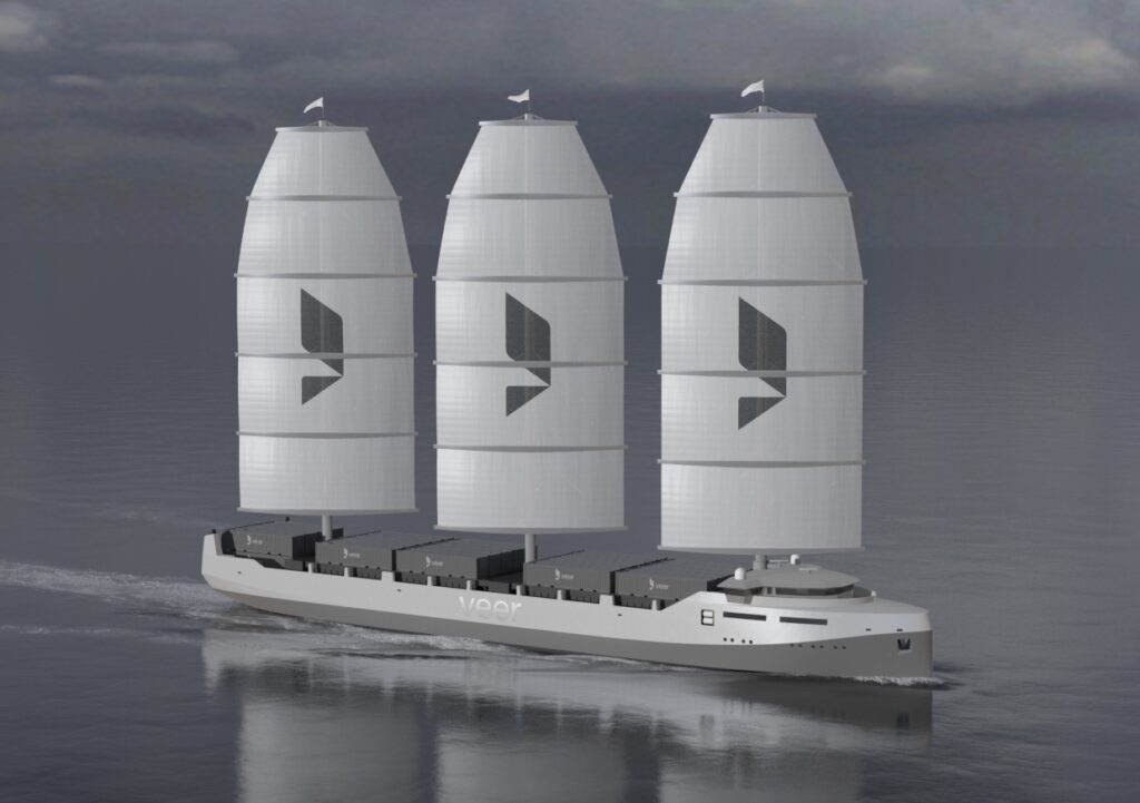 Immagine resa di una nave mercantile carica di container, con tre vele alzate.
