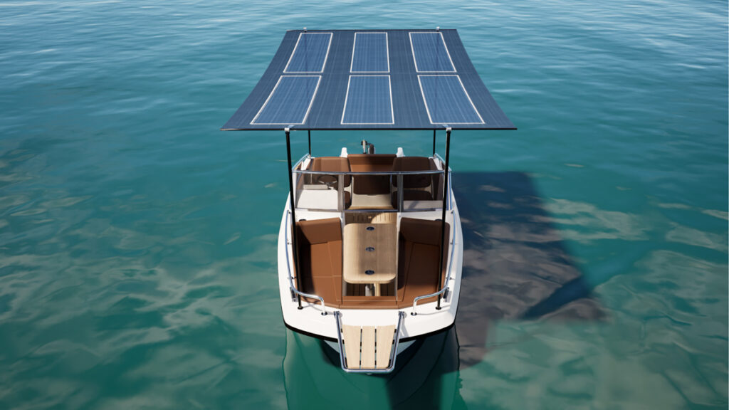 weergave van een luifel voor het oogsten van zonne-energie op een speedboot