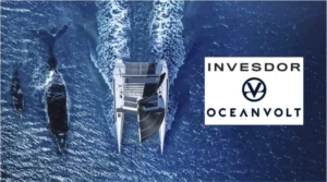 vista aérea do barco elétrico com o logotipo oceanvolt