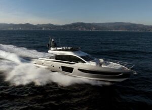Azimut S7 motorboat powering along the water