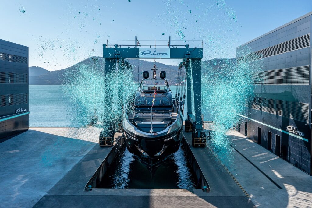 Riva 130 Bellissima superyacht in hoist at factory launch