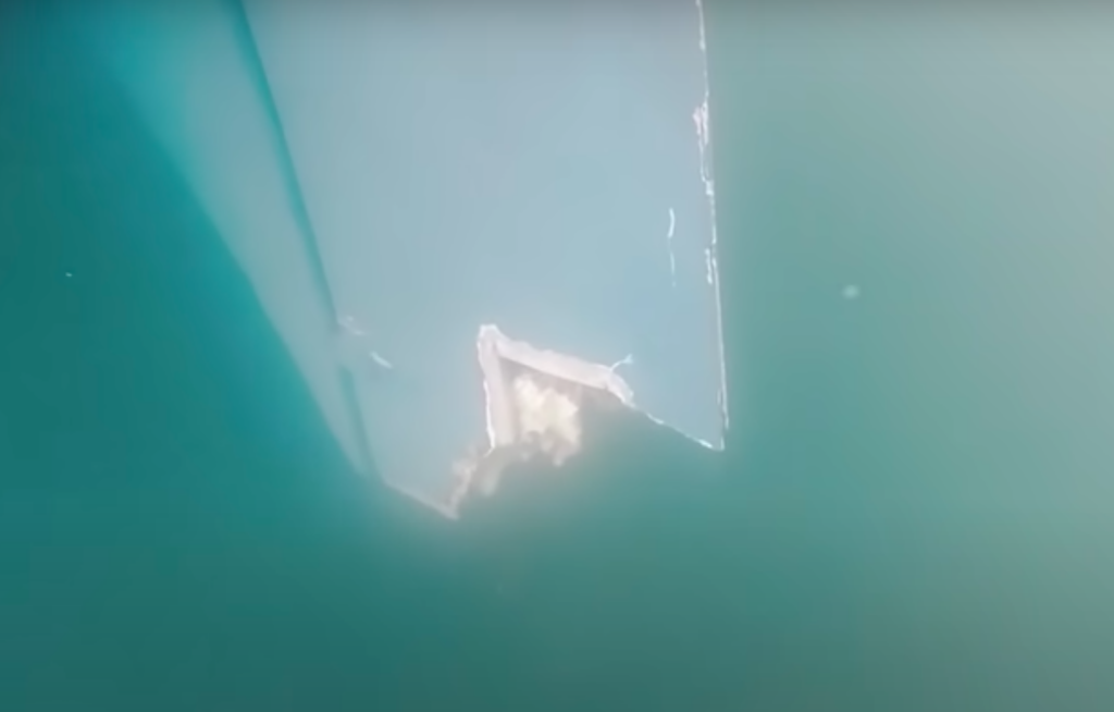 rudder damaged after orca attack on yacht