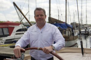 Julian Weatherill Director de producción y diseño Spirit Yachts 2
