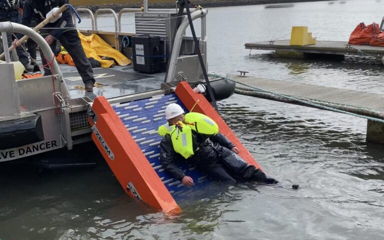 Biggest port in Wales trials Zelim MOB recovery system - Marine ...