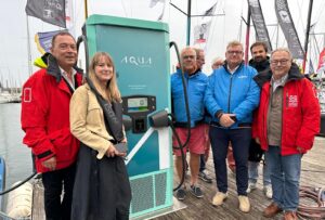 Saint-Quay Port d'Armor - Inauguration chargeur rapide Aqua marine 05