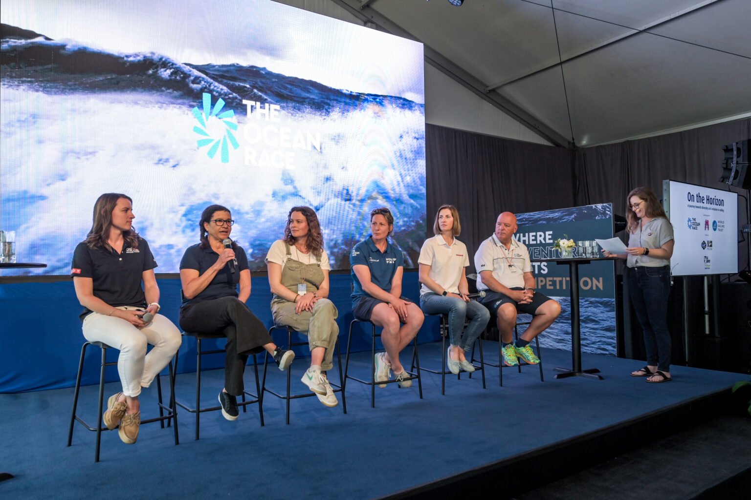 record-number-of-female-sailors-take-part-in-the-ocean-race-2022-23