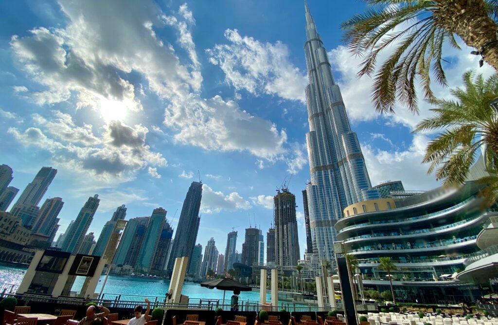 يقع المقر الرئيسي لشركة Acquera Yachting Middle East في دبي.