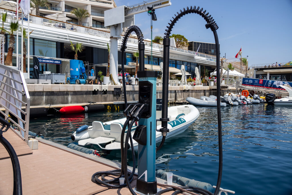 Aqua 200 HPC - Vita SEAL at Yacht Club de Monaco (Credit Aqua superPower Ltd)