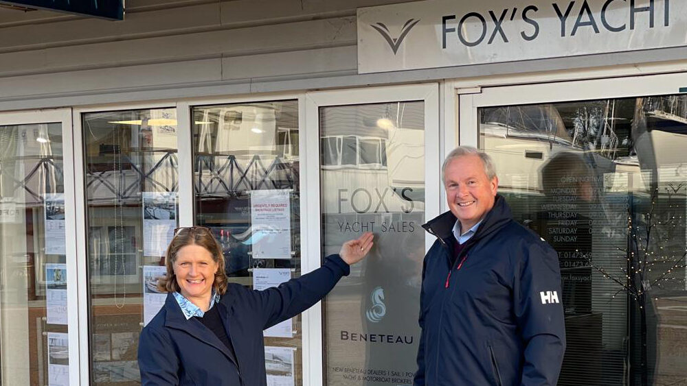 Propriétaires de Fox's Yacht Sales.