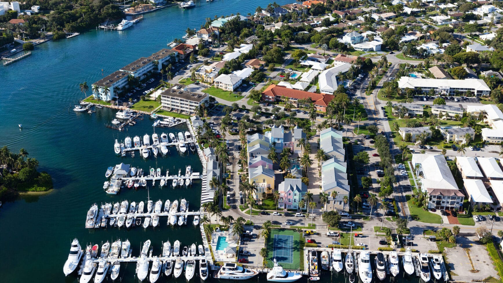 Birdseye view of Lighthouse Marina in Florida