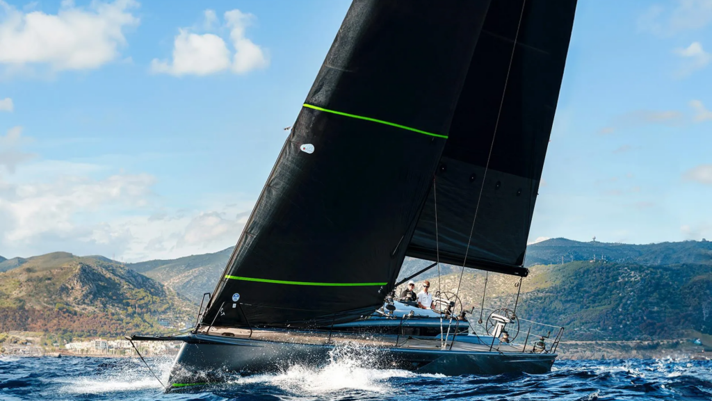 Shogun 43. Image reproduite avec l'aimable autorisation de Carbon Yachts.