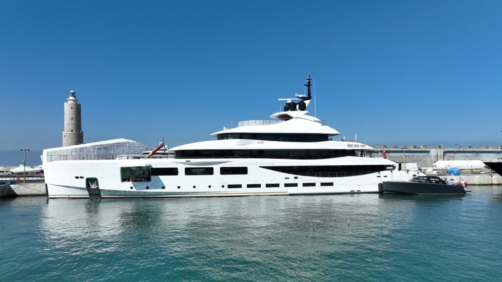 Lusben completa la remodelación del M/Y Alfa de 70 millones de libras