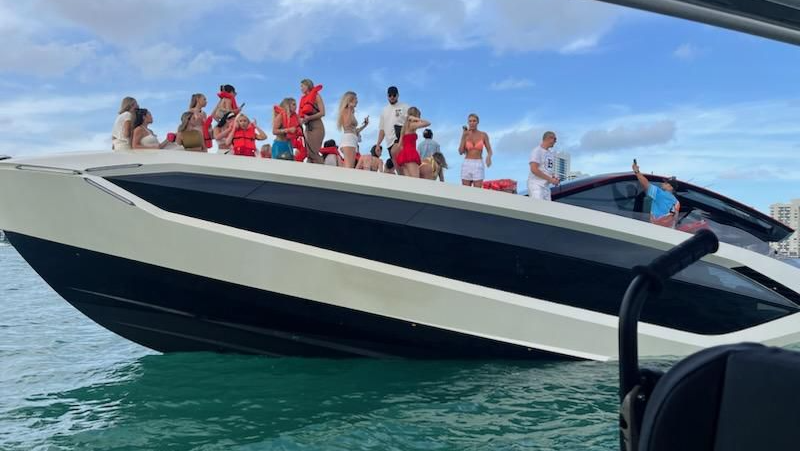 Miami Lamborghini yacht sink USCG Southeast