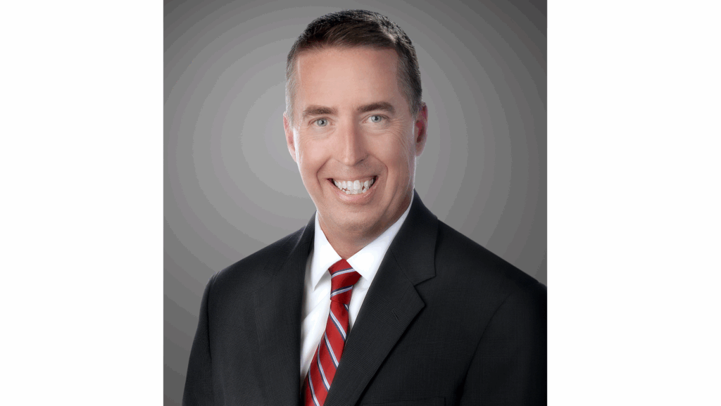Shawn Berg Marinemax headshot.