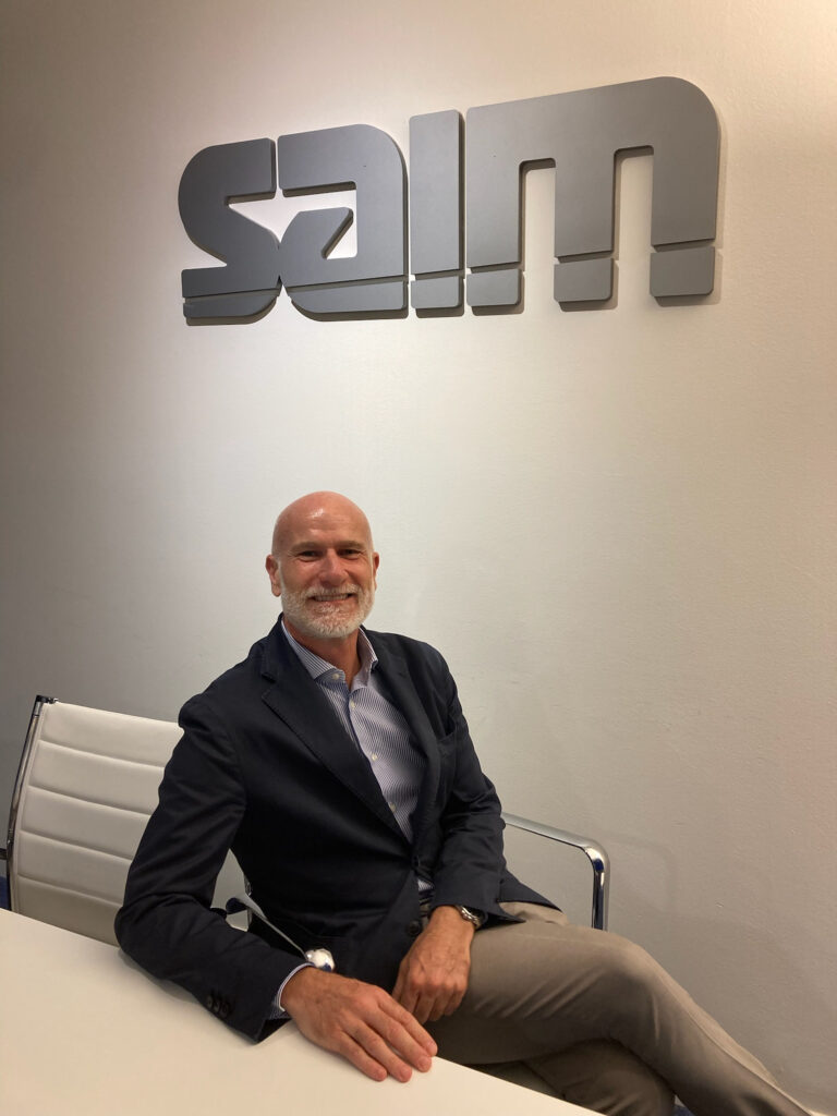 Marco Donà sits in office