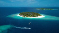 Maldives atoll