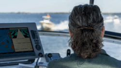 How to analyze and respond to boaters around you is part of the learning process with the new free online course, “S.C.A.N. - Improving Situational Awareness,” from the BoatUS Foundation © Stacey Nedrow-Wigmore