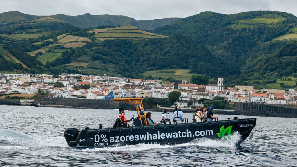 Explomar's WAVE 300 outboard powering the Terra Azul electric boat in the Azores