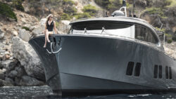Loloma Zeelander boat exterior with woman on bow