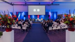 Metstrade show stage