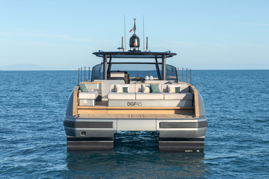 stern of Sanlorenzo