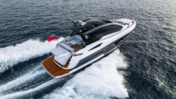 Sunseeker Predator 55