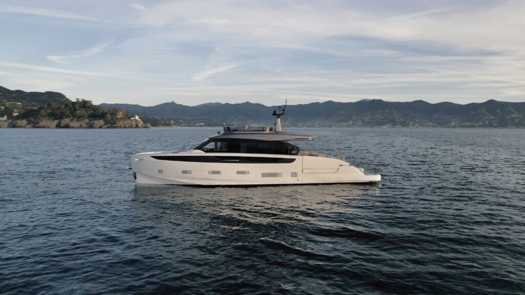 Azimut Seadeck 7