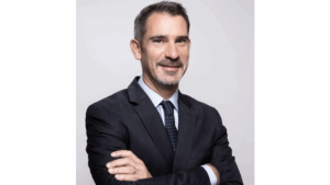 portrait of Carlo Alberto Sisto - new Azimut do Brazil CEO