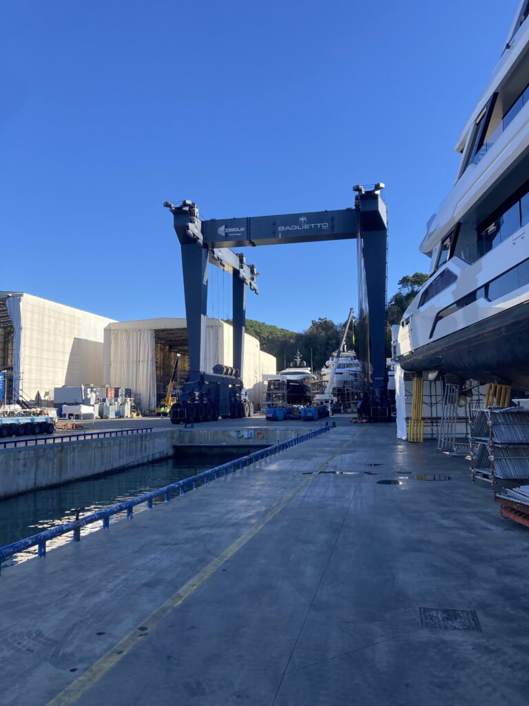 Baglietto's crane lift