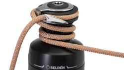 Seldén E40rev winch