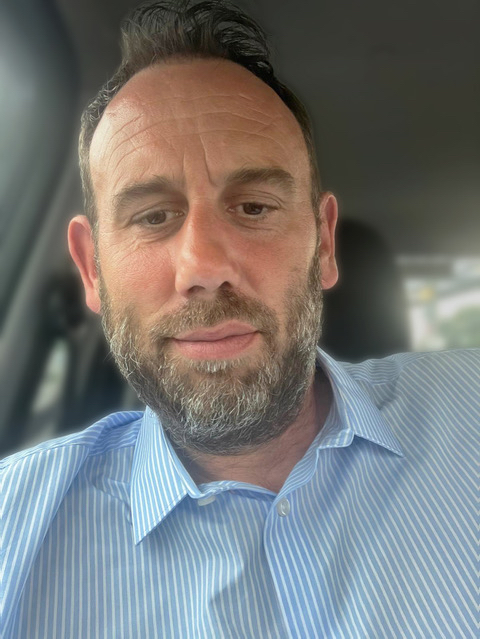 جون ديفي، المدير الإداري لشركة ASL GRP