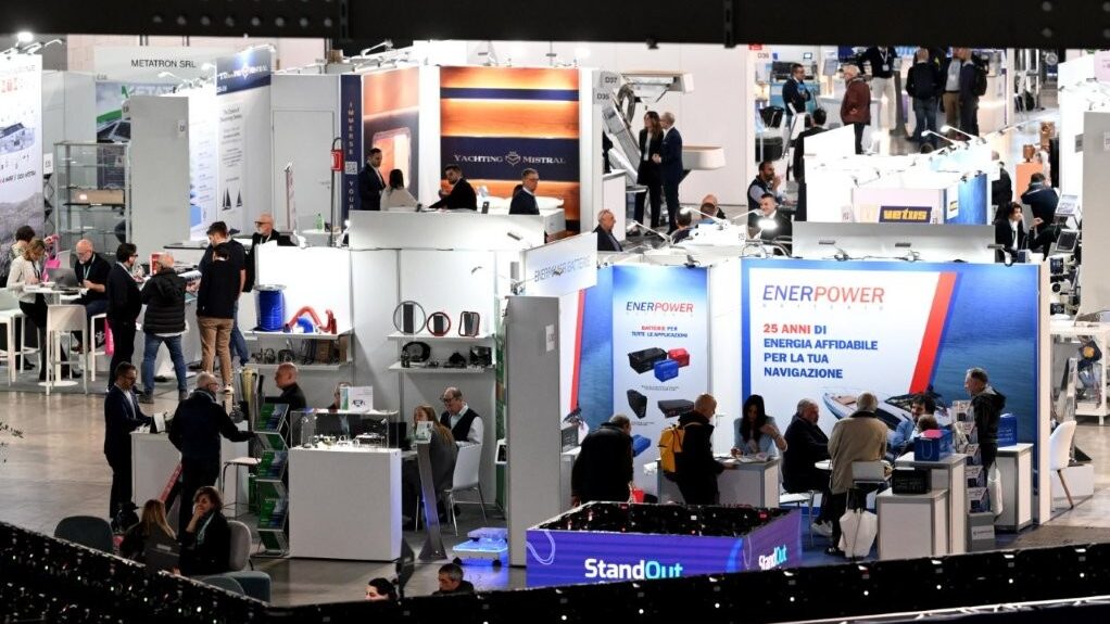 Indoor exhibition show stands