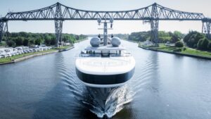 Lürssen's Nausiccä Image courtesy of Tomvan Oosanen under bridge bow view