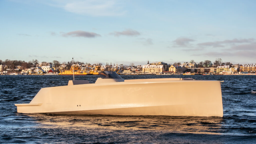The ESEA F800 is designed as an all-electric day cruiser
