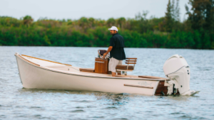 Tashmoo 18 centre console on water