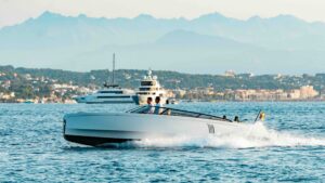 modern tender yacht