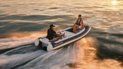 The TurboJet 320MX at sea