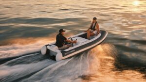 The TurboJet 320MX at sea