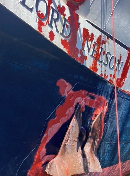anchor and name under repair on Lord Nelson. Image courtesy of Good Pirates