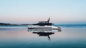 GX42 superyacht side profile