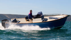 Rhea 23 Origine dayboat