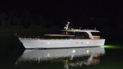 SHE motor yacht